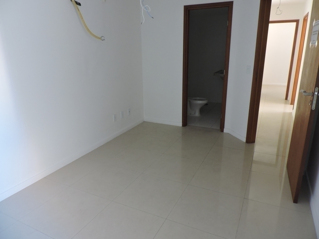 Apartamento à venda com 3 quartos, 144m² - Foto 16