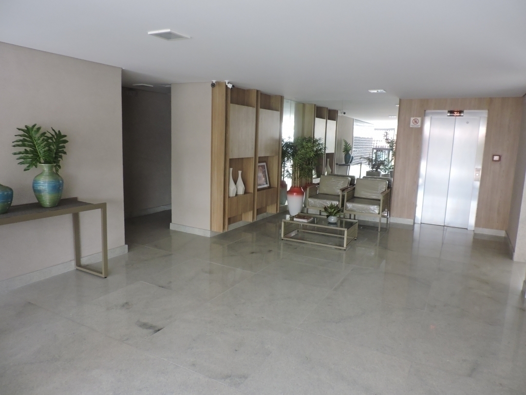 Apartamento à venda com 2 quartos, 63m² - Foto 2