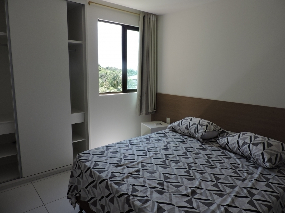 Apartamento à venda com 2 quartos, 66m² - Foto 4