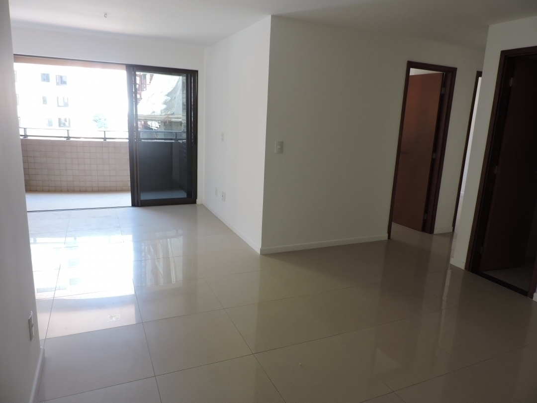 Apartamento à venda com 3 quartos, 106m² - Foto 5