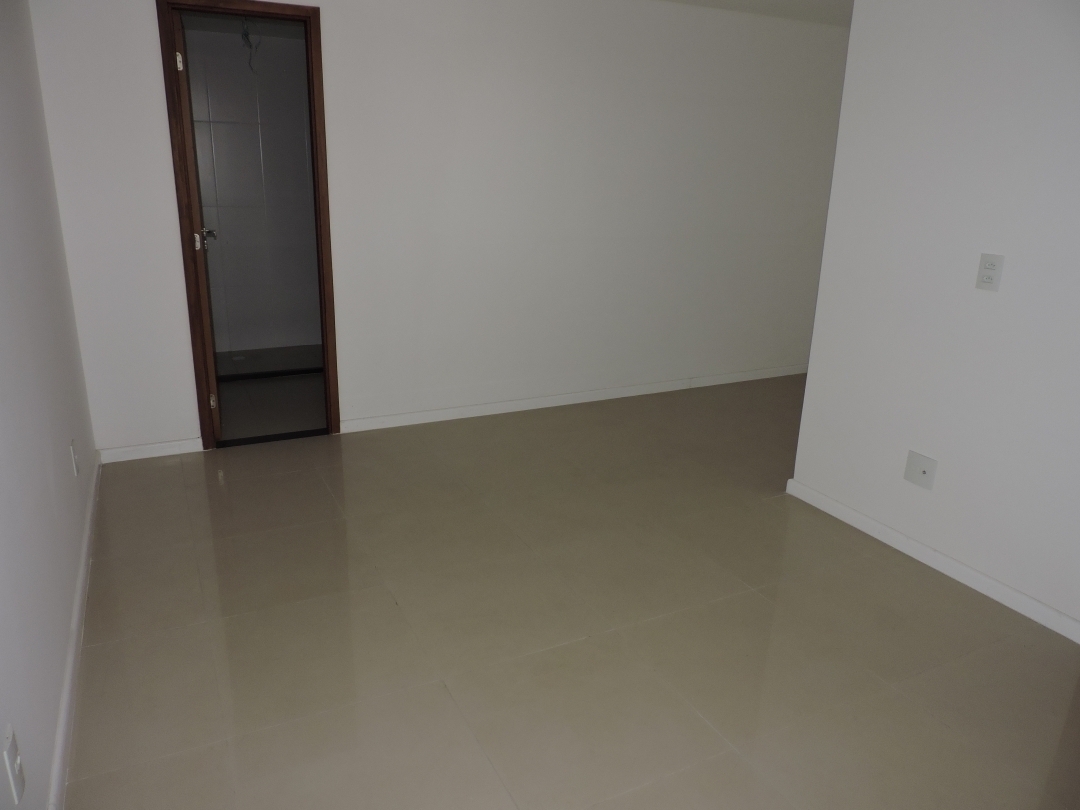 Apartamento à venda com 3 quartos, 106m² - Foto 12