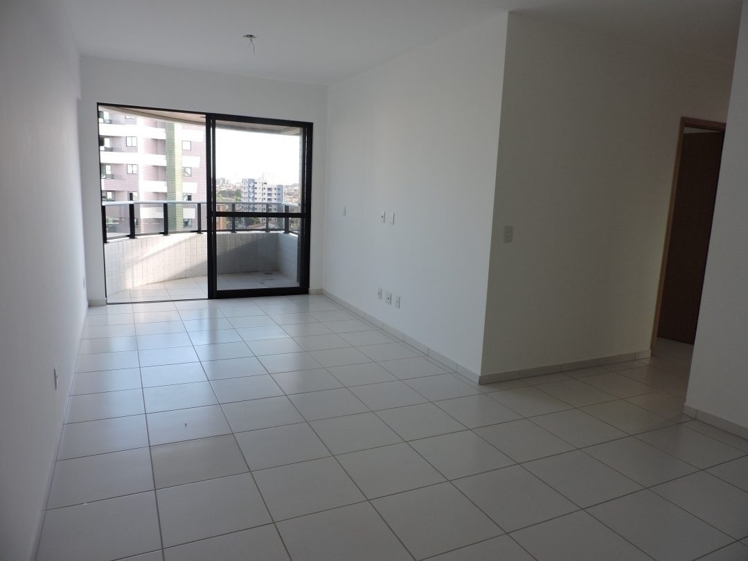 Apartamento à venda com 3 quartos, 93m² - Foto 3