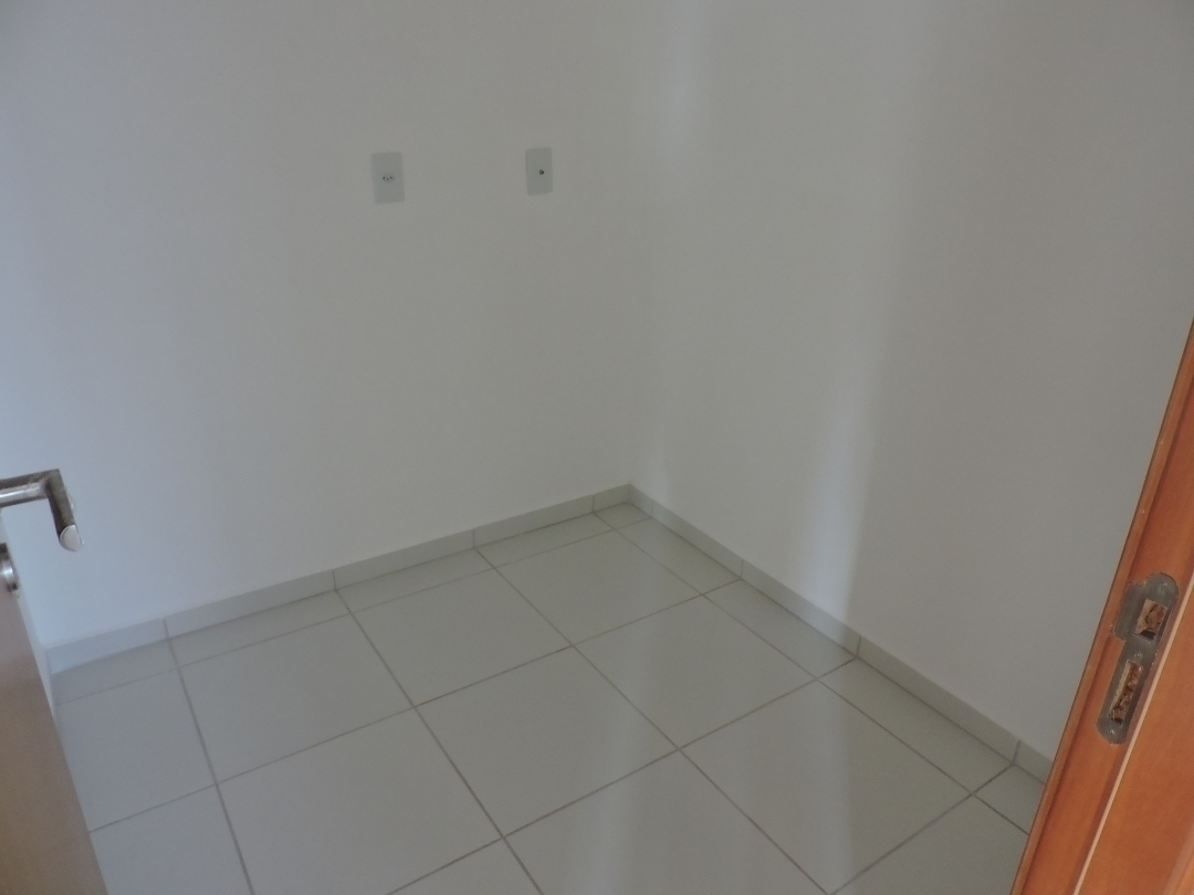 Apartamento à venda com 3 quartos, 93m² - Foto 11