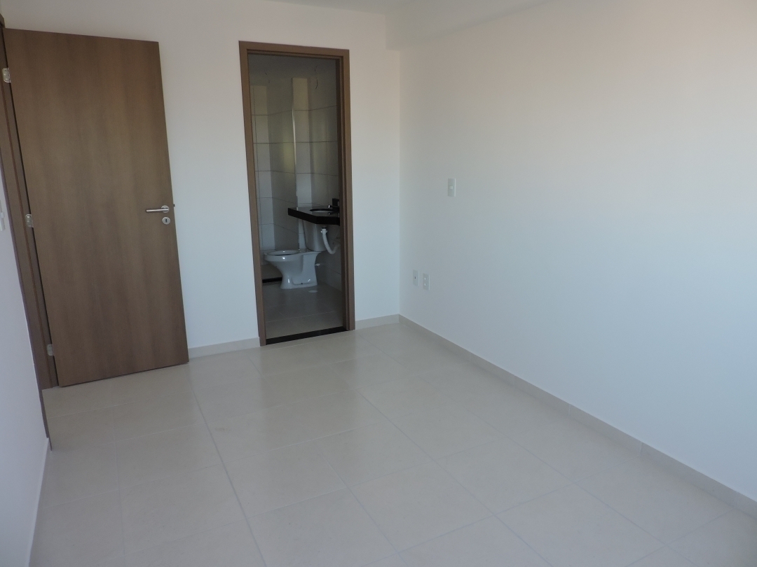 Apartamento à venda com 2 quartos, 65m² - Foto 11