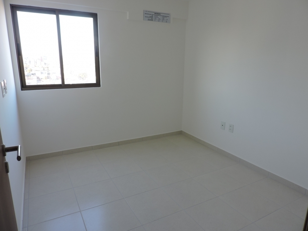 Apartamento à venda com 2 quartos, 65m² - Foto 8