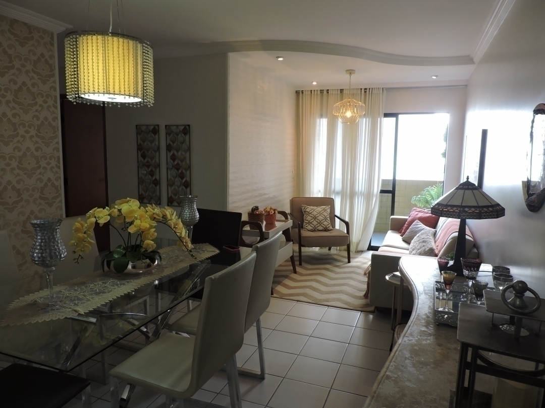 Apartamento à venda com 3 quartos, 73m² - Foto 2