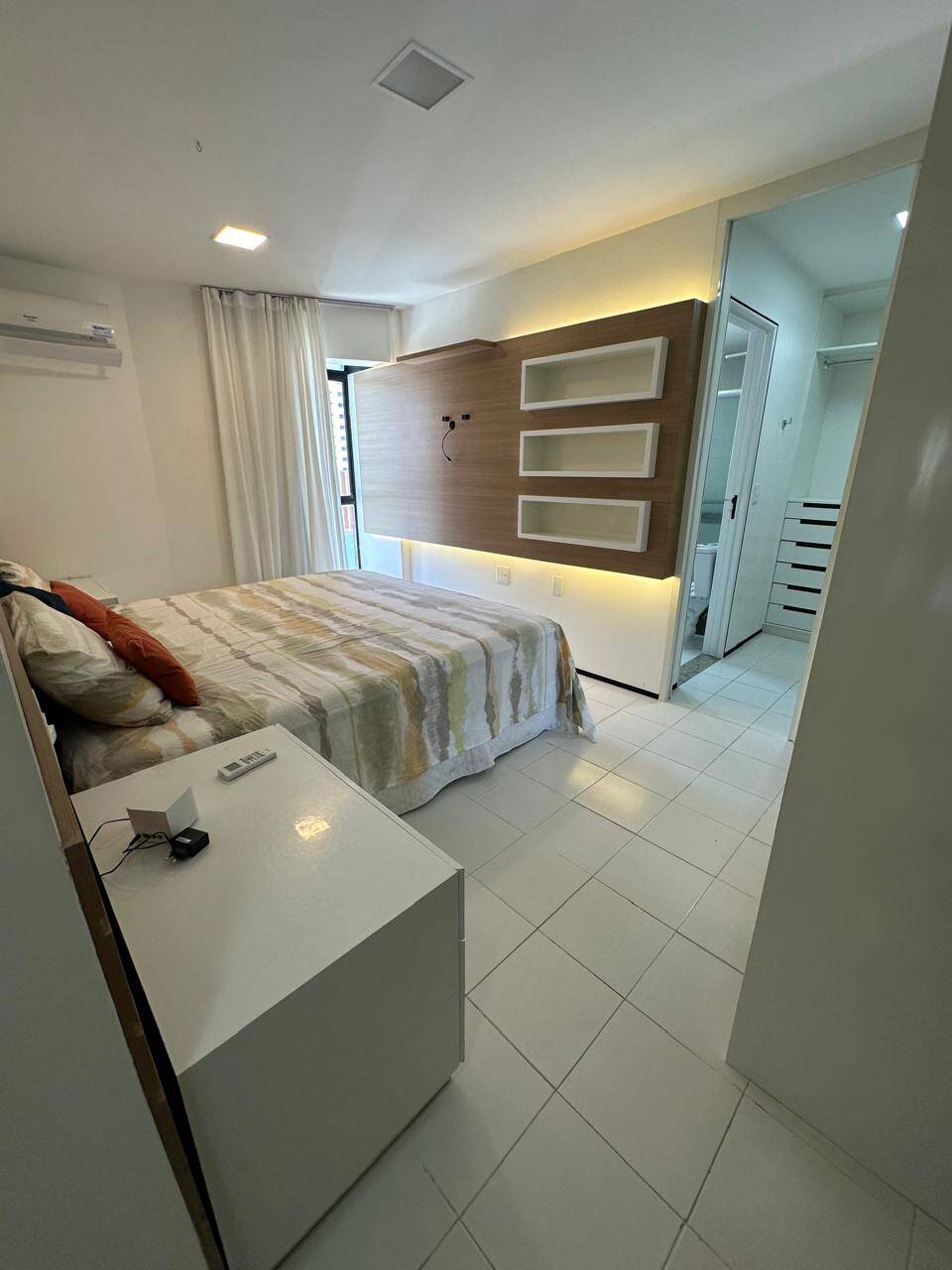 Apartamento para alugar com 4 quartos, 157m² - Foto 14