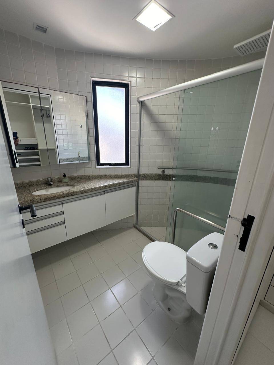 Apartamento para alugar com 4 quartos, 157m² - Foto 17