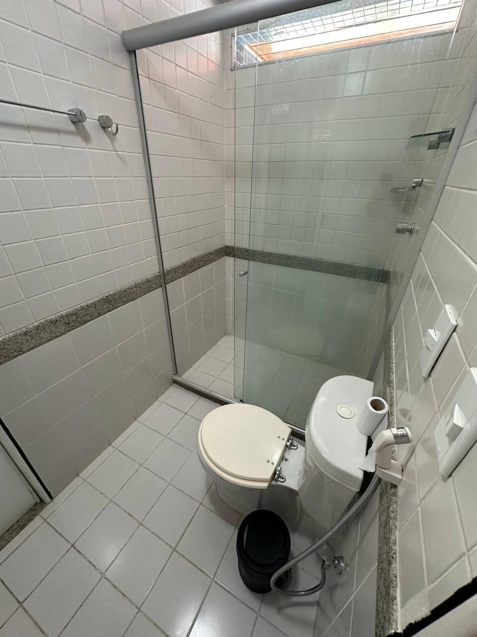 Apartamento para alugar com 4 quartos, 157m² - Foto 11