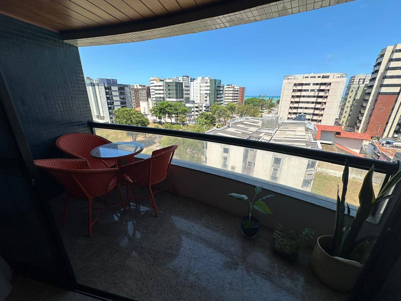 Apartamento para alugar com 4 quartos, 157m² - Foto 5