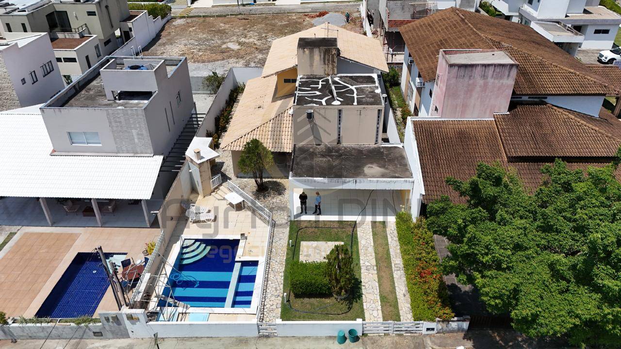 Casa à venda com 5 quartos, 1230m² - Foto 4