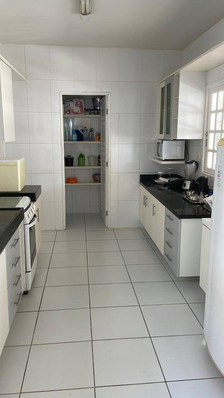 Casa à venda com 5 quartos, 1230m² - Foto 11