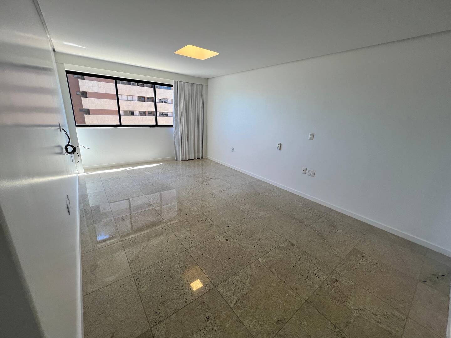 Apartamento para alugar com 4 quartos, 284m² - Foto 18