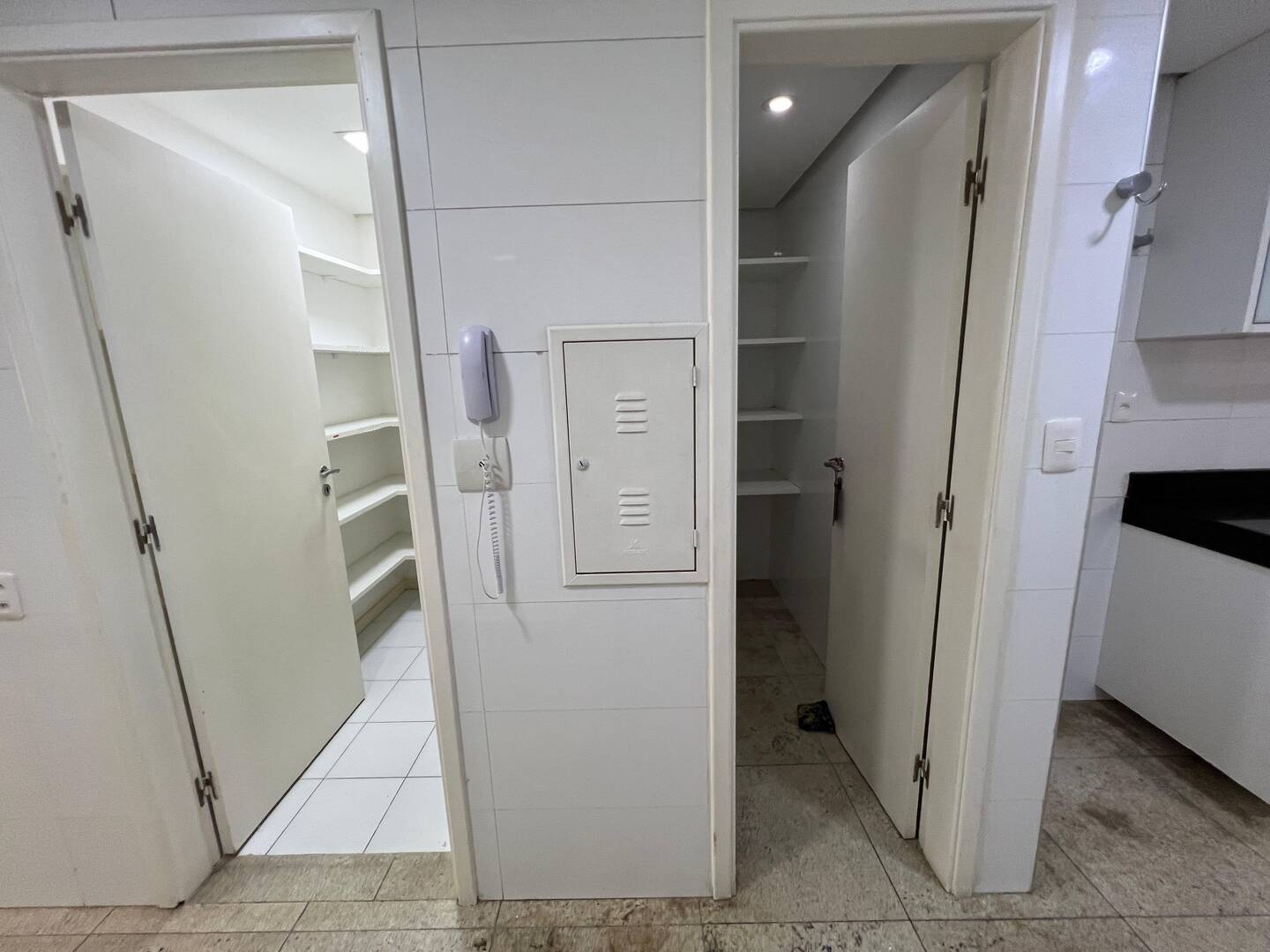 Apartamento para alugar com 4 quartos, 284m² - Foto 24